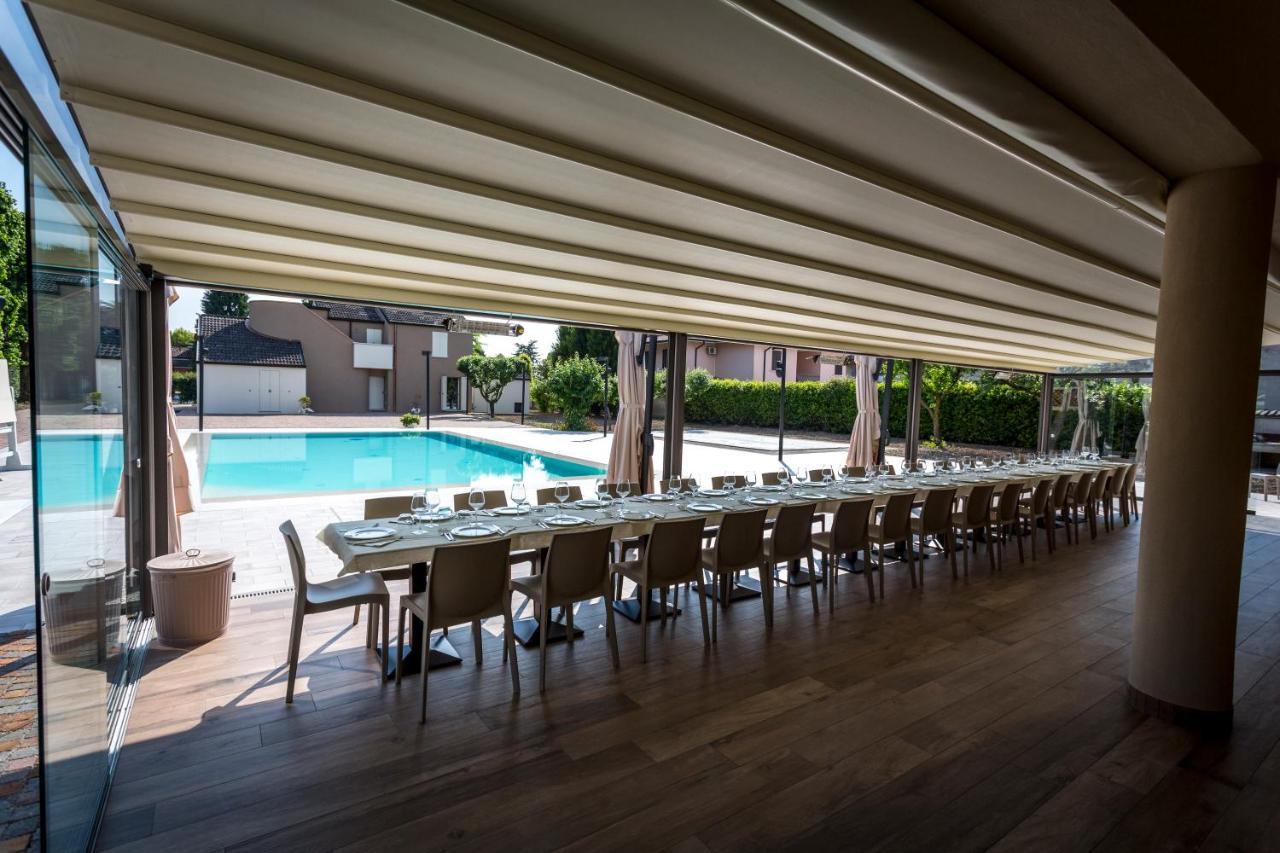 Agriturismo Corte Casello Gazoldo degli Ippoliti エクステリア 写真