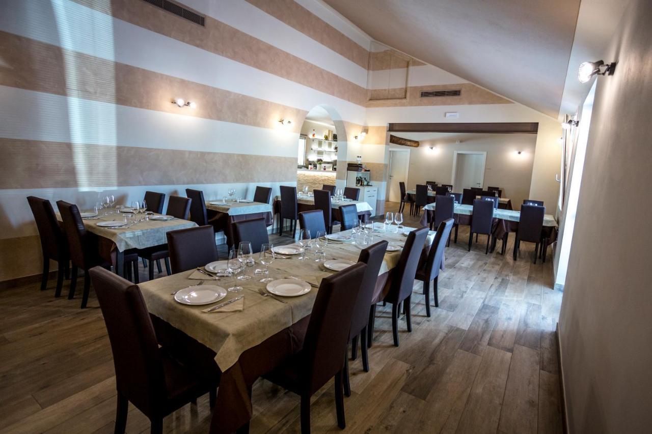 Agriturismo Corte Casello Gazoldo degli Ippoliti エクステリア 写真